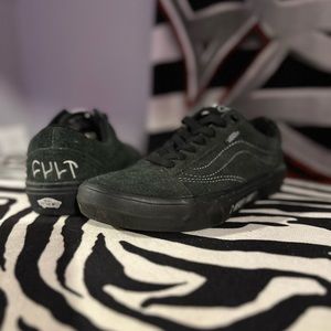 Cult Vans